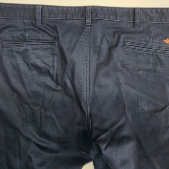 Men's Dockers Alpha Khakis 42 x 32 Navy - Picture 2 of 4